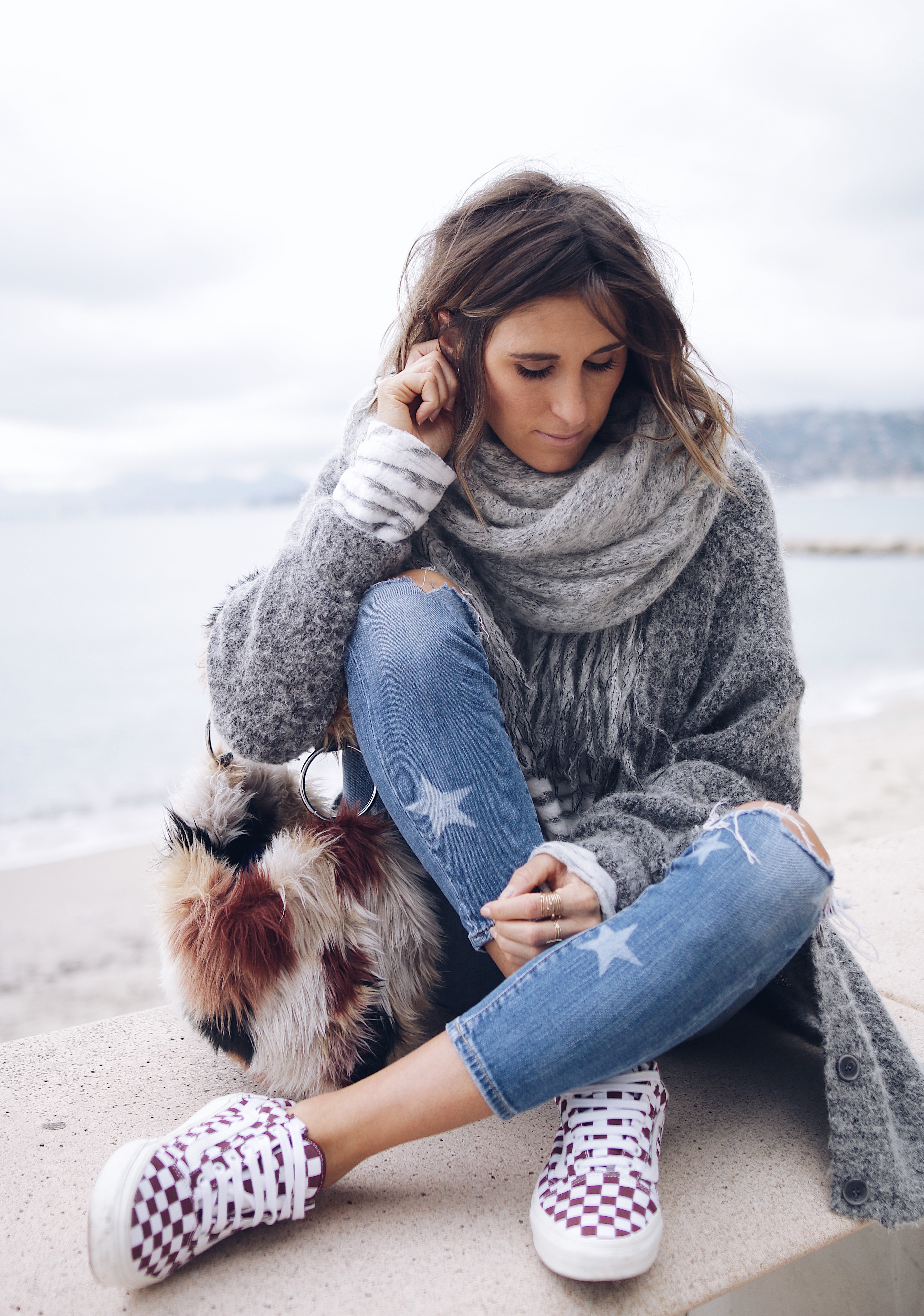 Casual style, denim style, knit lover, knit outfit, knit and denim outfit