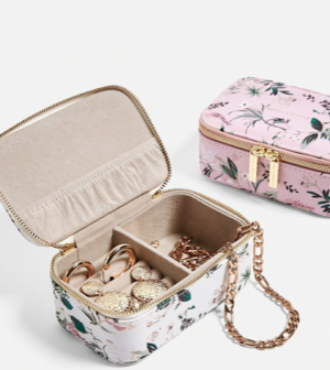 Estella Bartlett – Petite boîte à bijoux imprimé floral Urban outfitters