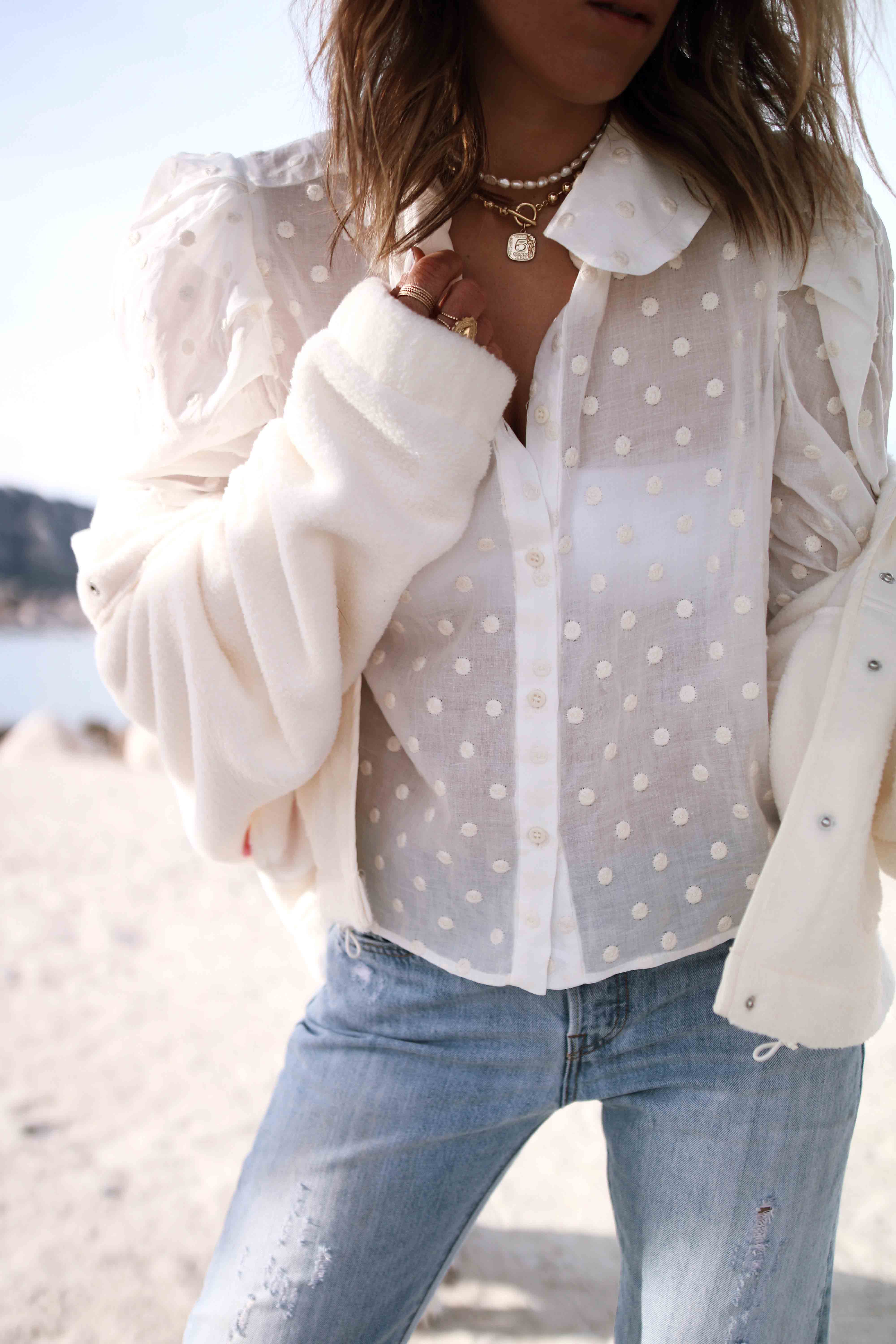 @chon.and.chon fashion blogger, denim and white blouse outfit
