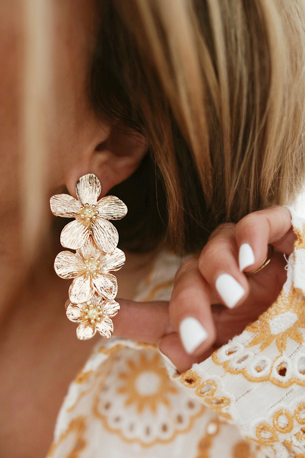 www.chonandchon.com sushi earrings boucle d'oreille fleur