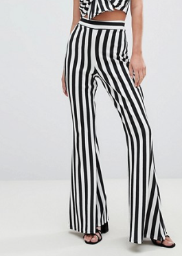BOOHOO – PANTALON ÉVASÉ À RAYURES
