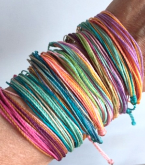 SUMMER BOHO STRING-BRACELETS IN HAPPY COLORS sun sand salt