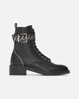 BOTTINES EN CUIR À CLOUS zara