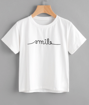 TEE-SHIRT IMPRIMÉ DES LETTRES she in smile