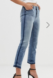 DL1961 – Mara – Jean droit sculptant taille mi-haute