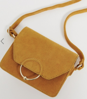 ASOS DESIGN – Sac bandoulière en daim avec anneau orné d’une bille