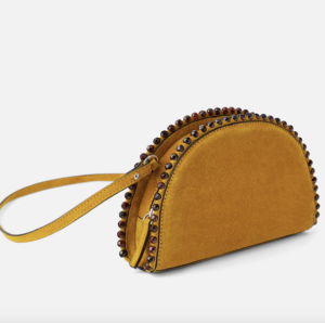 SAC BANDOULIÈRE EN CUIR EN FORME DE DEMI-CERCLE AVEC PETITES BOULES EN ÉCAILLE zara