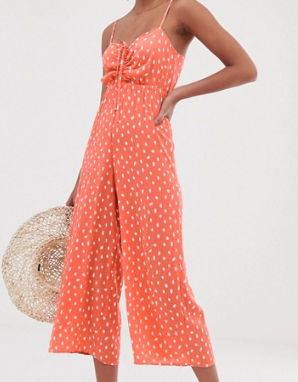 ASOS DESIGN – Combinaison style caraco avec corsage froncé et motif pois