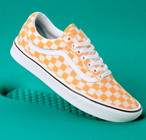 CHAUSSURES CHECKER COMFYCUSH OLD SKOOL Style: VN0A3WMAVNC VANS