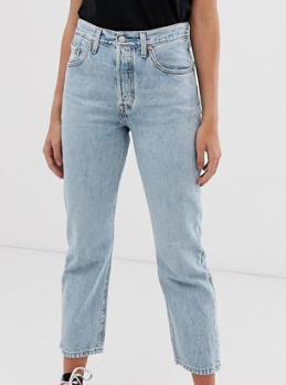 Levi’s – 501 – Jean court à délavage clair