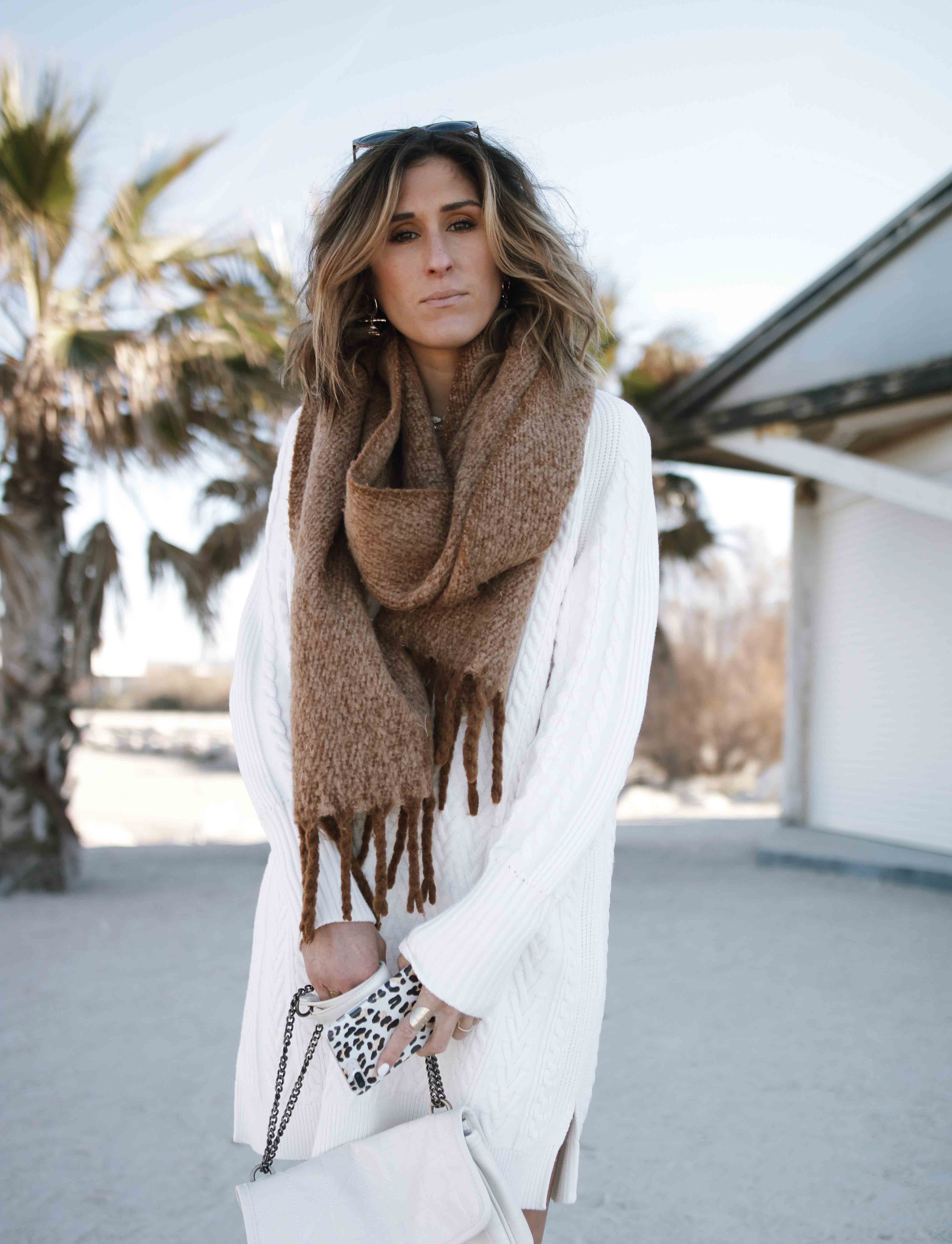 @chon.and.chon robe pull en maille, manteau camel