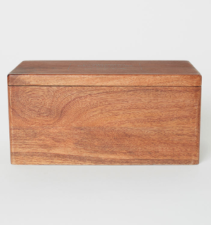 Boîte en bois avec couvercle
