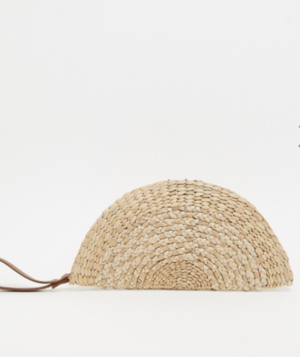 ASOS DESIGN – Pochette demi-lune en paille naturelle avec dragonne