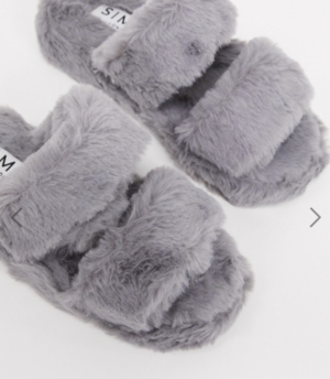 Simmi – London – Chaussons duveteux – Gris ASOS