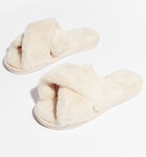 Chaussons en fausse fourrure NASTY GAL