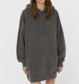 Robe courte à capuche stradivarius