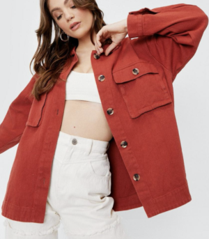 Veste utilitaire oversize à poches Tu ne m’es d’aucune utilité NASTY GAL