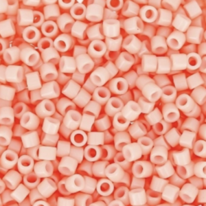 MIYUKI DELICA 11/0 DB0206 – OPAQUE SALMON X 8G PERLES AND CO