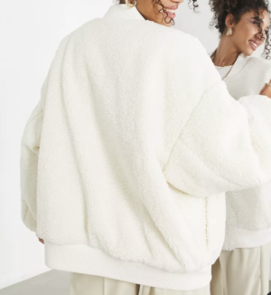 ASOS EDITION – Bomber oversize en imitation peau de mouton – Crème
