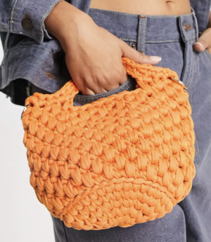 Glamorous – Mini sac bandoulière en maille au crochet – Orange