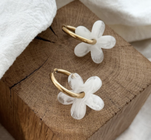 Boucles d’oreilles Zara jolie demoiselle