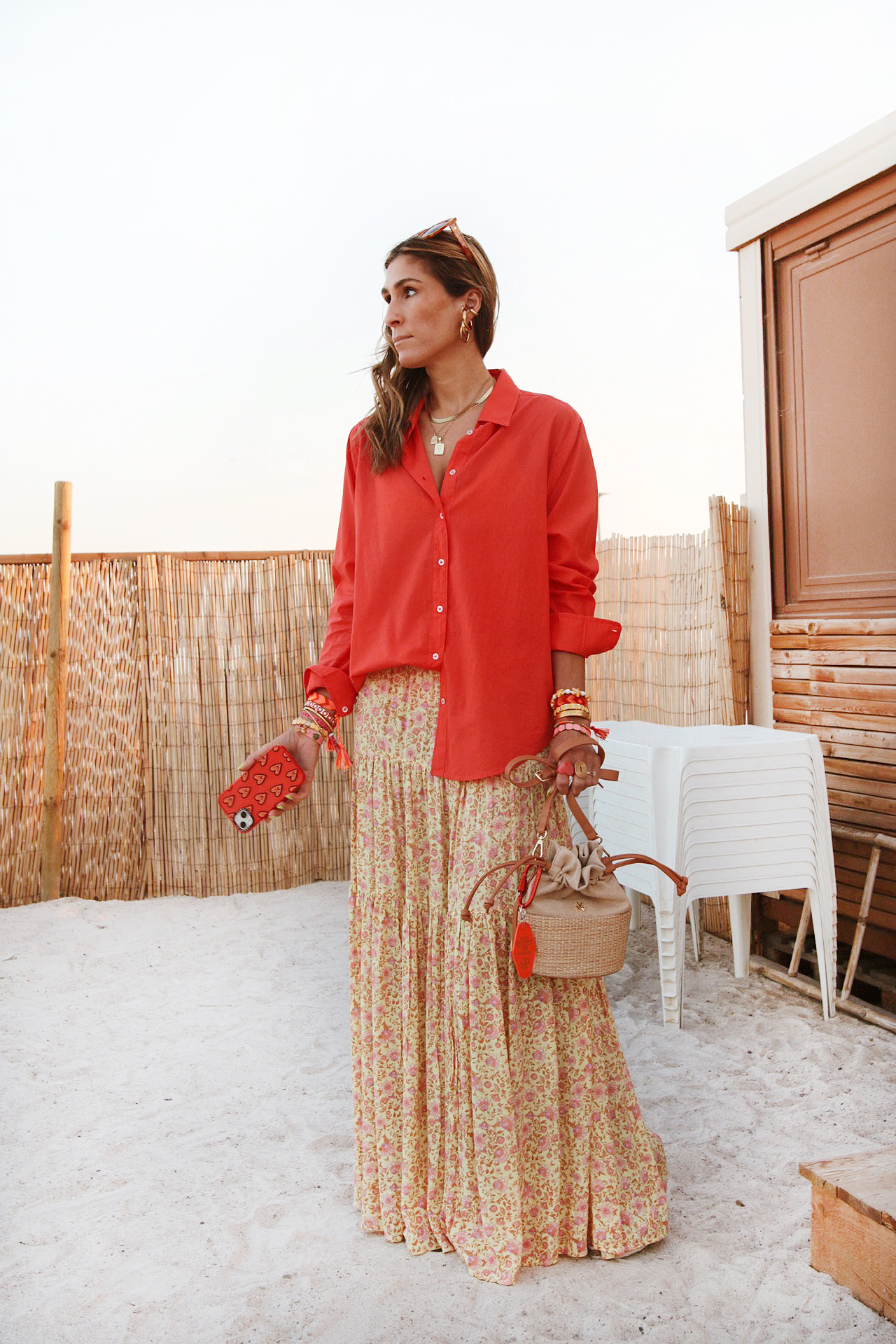 www.xhonandchon.com jupe longue jaune billabong chemise corail maison 123