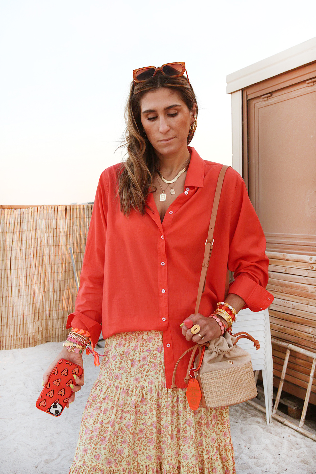 www.xhonandchon.com jupe longue jaune billabong chemise corail maison 123