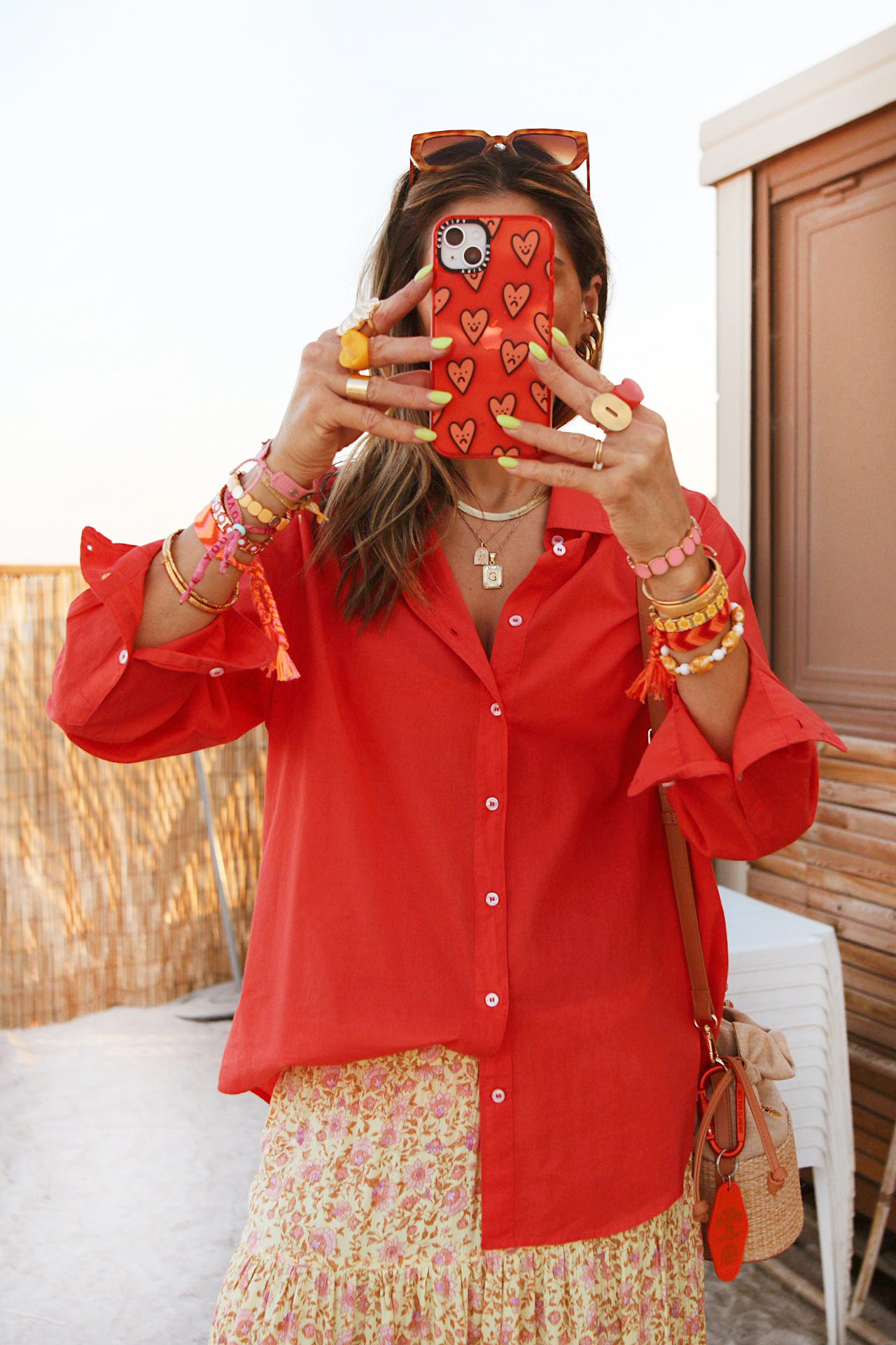 www.xhonandchon.com jupe longue jaune billabong chemise corail maison 123