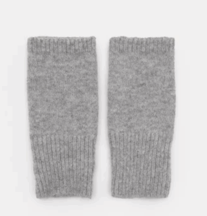 Mitaines en maille GRIS pull and bear
