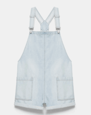 Salopette courte en jean claire délavé pull and bear