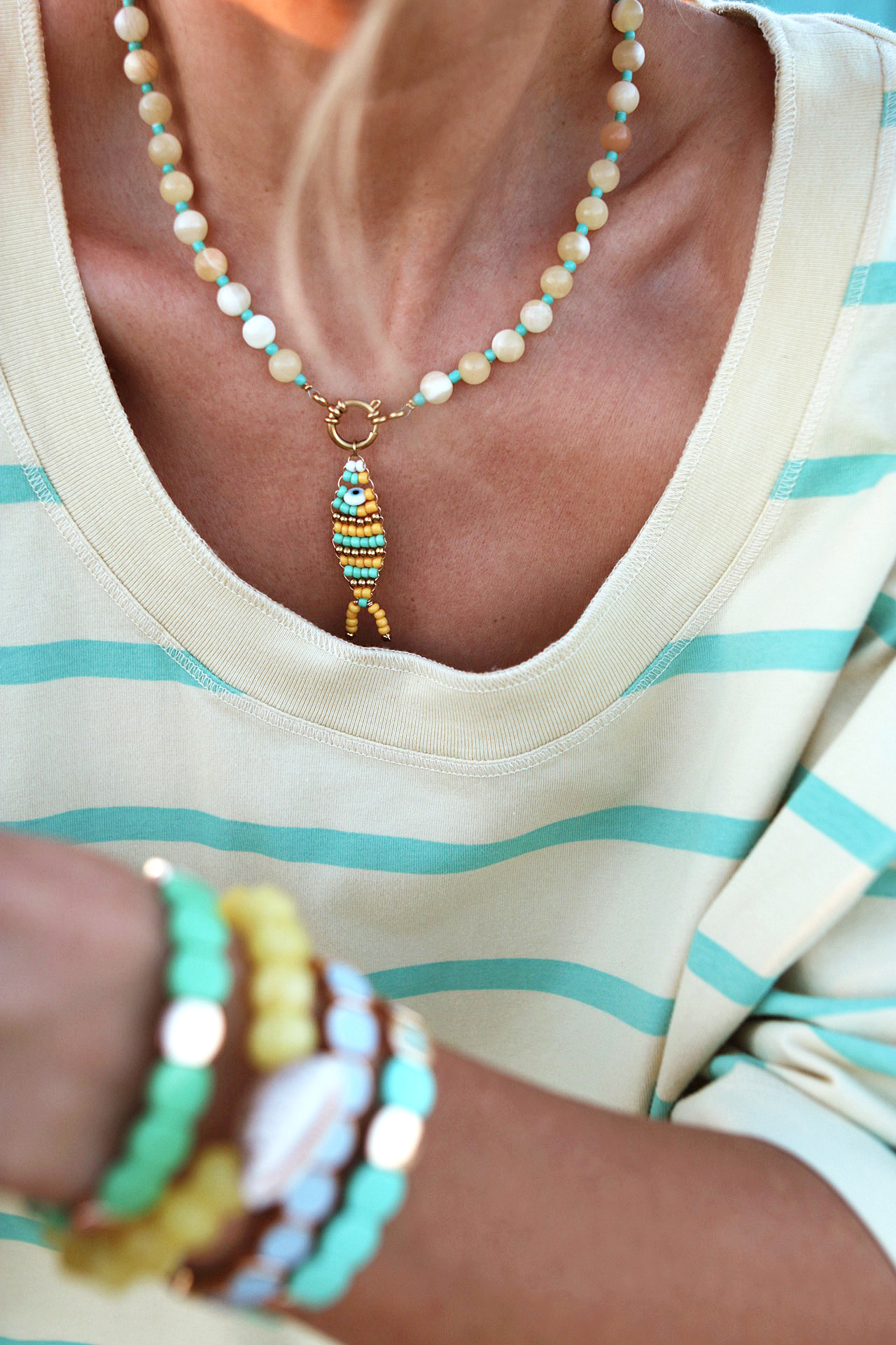 www.chonandchon.com collier perles poisson